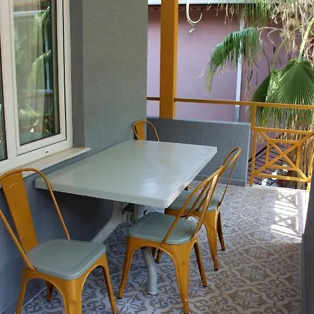 Alpat Homes Apartament