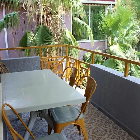 Apartment Alpat Homes *